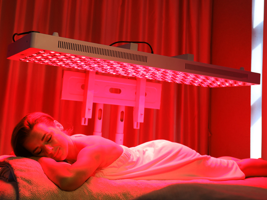 Why Red Light Therapy Is the #1 Wellness Trend of 2025